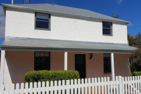 Samuels Cottage C1860 - In the heart of Mudgee, Mudgee